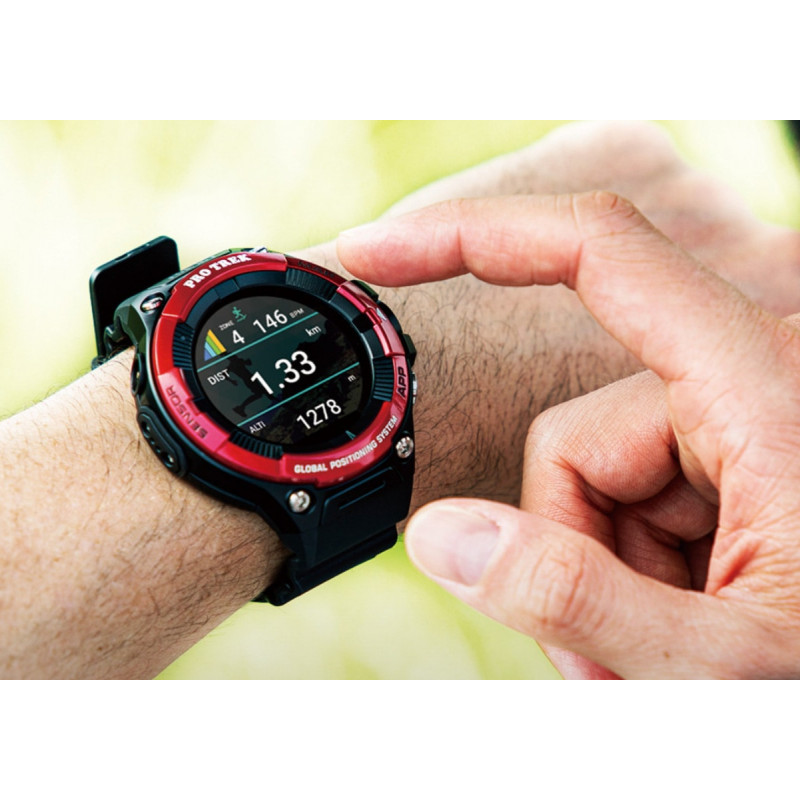 montre connectée altimetre gps