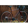 Vélo Gravel acier NICASIO 2 bordeaux 700C MARIN BIKES 2025