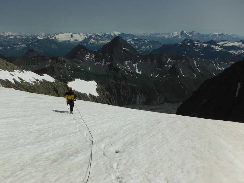 Cette partie du massif est vraiment à part, nous reviendrons. Freney prend garde à toi ! 