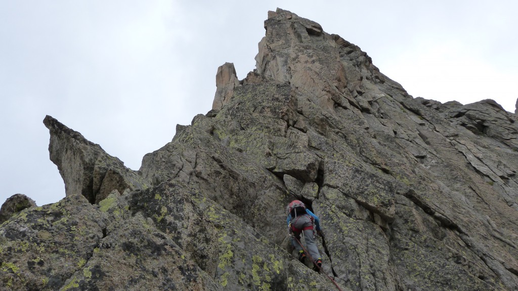 Le sommet de l'Aiguille du Peigne n'est plus très loin!