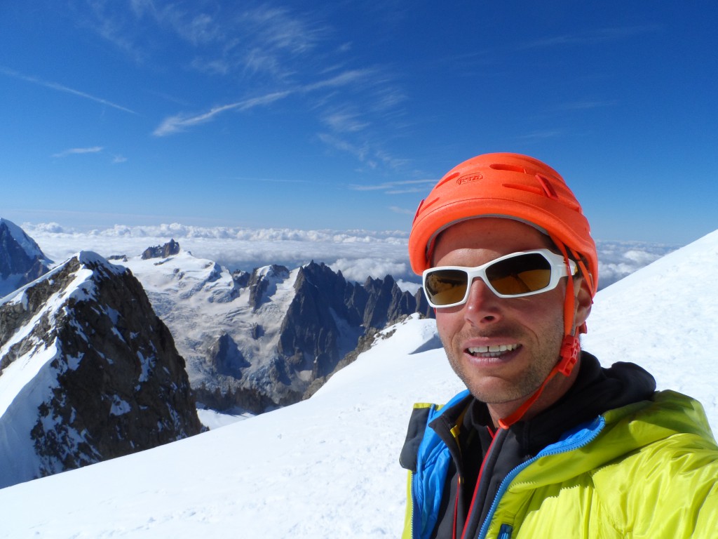 Au sommet de la Pointe Walker, juste avant le déco en parapente.