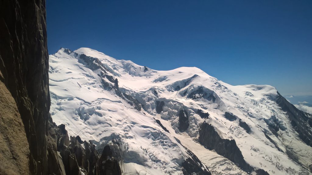 Vue sur le Mont Blanc du sommet de l'Eperon Frendo :-)