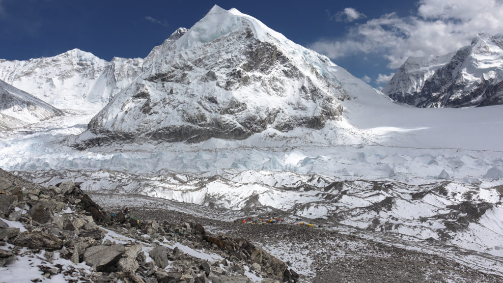 Camp de base avancé à 5700m