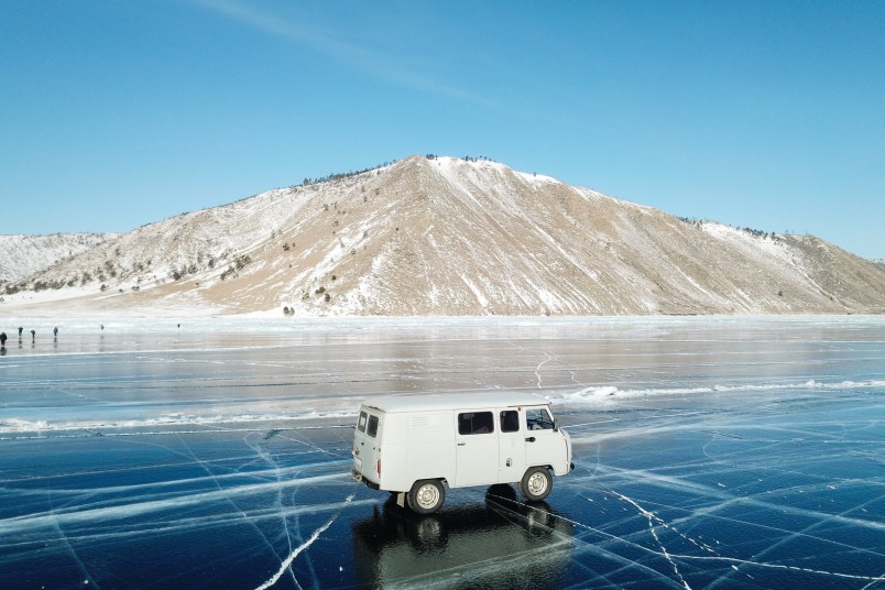 Circulation sur le lac Baïkal : pas de bouchons...