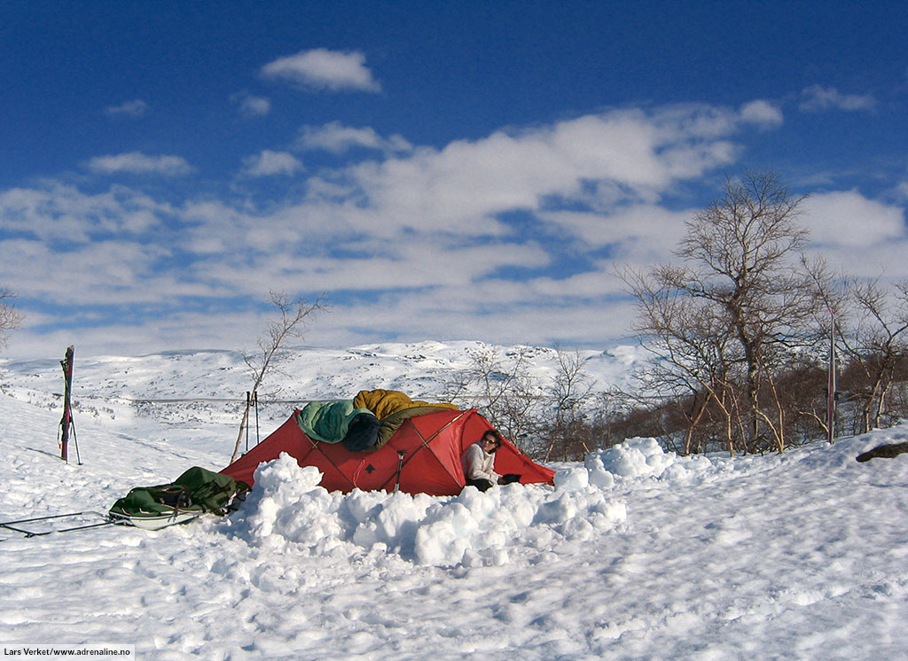 Tente Hilleberg Tarra 2 rouge en Norvège