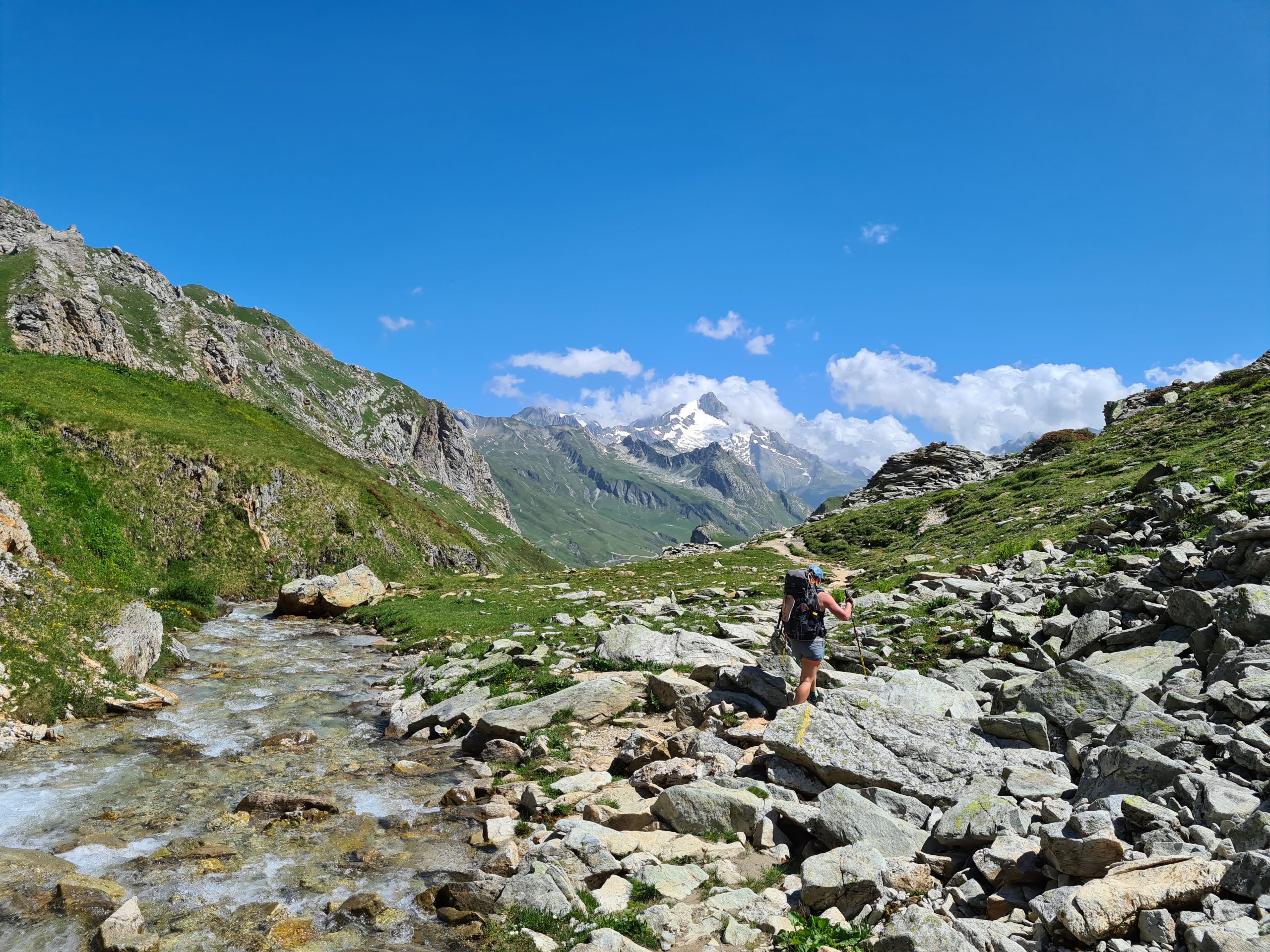 Clarisse sur le sentier