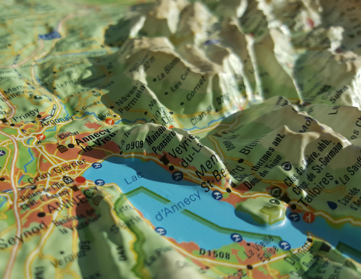 carte-en-relief-de-la-haute-savoie-61x41cm