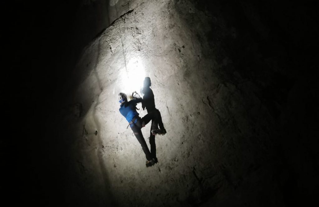 Dry tooling à Quintal ©Niels Cochard